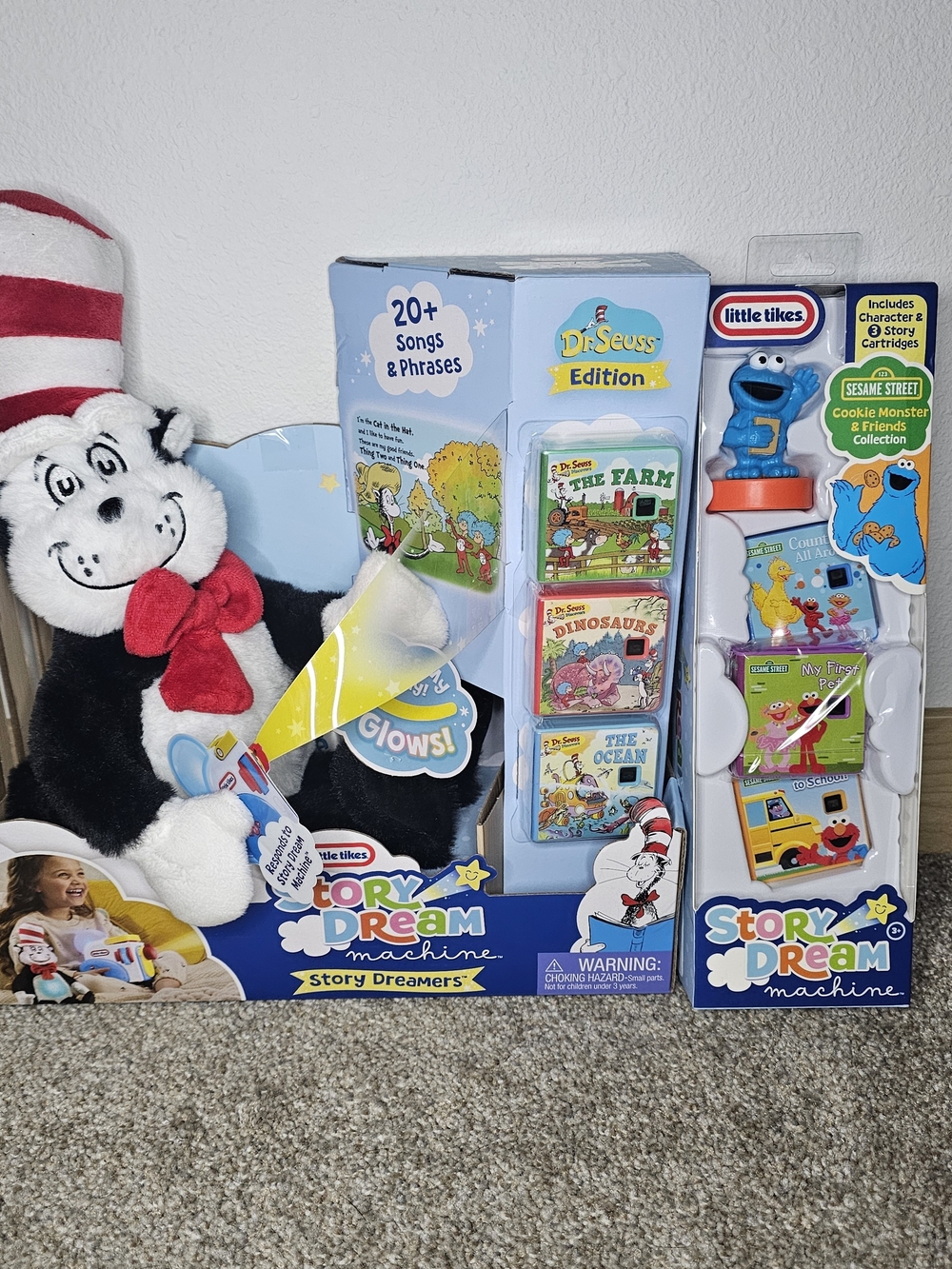 Little Tikes Story Dream Machine Plush Cat in the Hat - Black & White